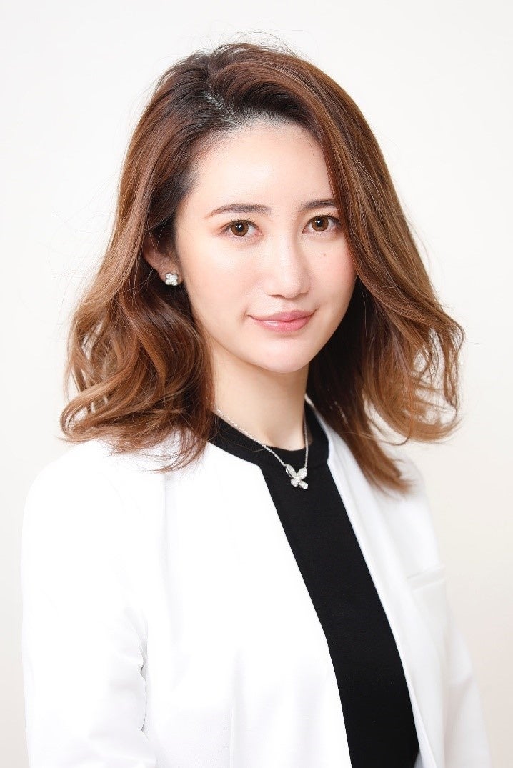 『令和のトリリンガル美人女医ママ』のASTRA BEAUTY CLINIC塩満恵子院長フジテレビ系列「ポップUP！」の人気コーナー「THEサクセスハウス」に出演