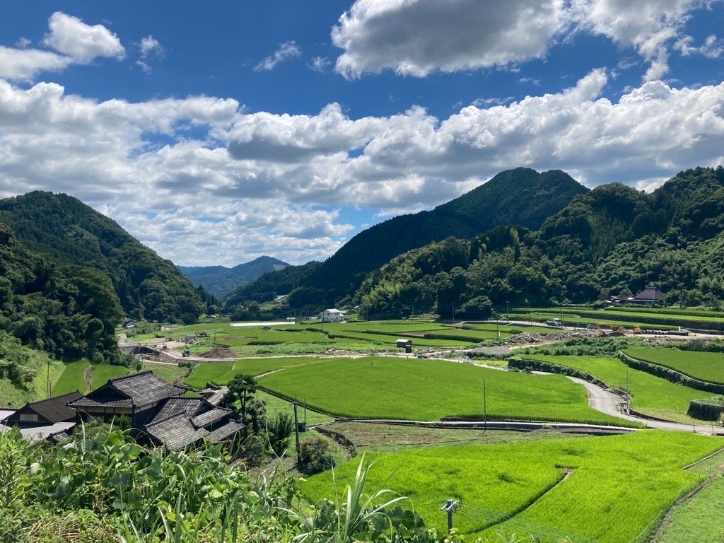 【BRTひこぼしライン PRESENTS】『350年の歴史と匠の技にふれる東峰村 小石原焼の「器」と「食」を満喫するツアー』ＪＲ九州トラベルデスク電話予約を開始します！！