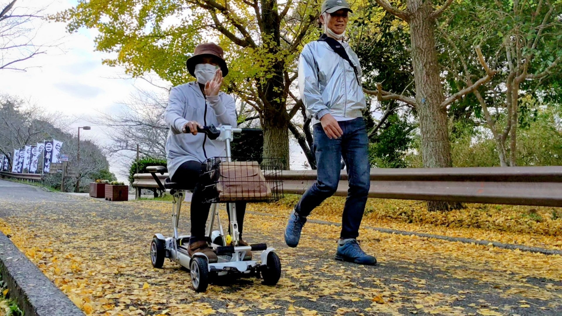 館山市主催、城山公園にて電動カート試乗会！ 急勾配の観光地にて楽々移動を実体験！