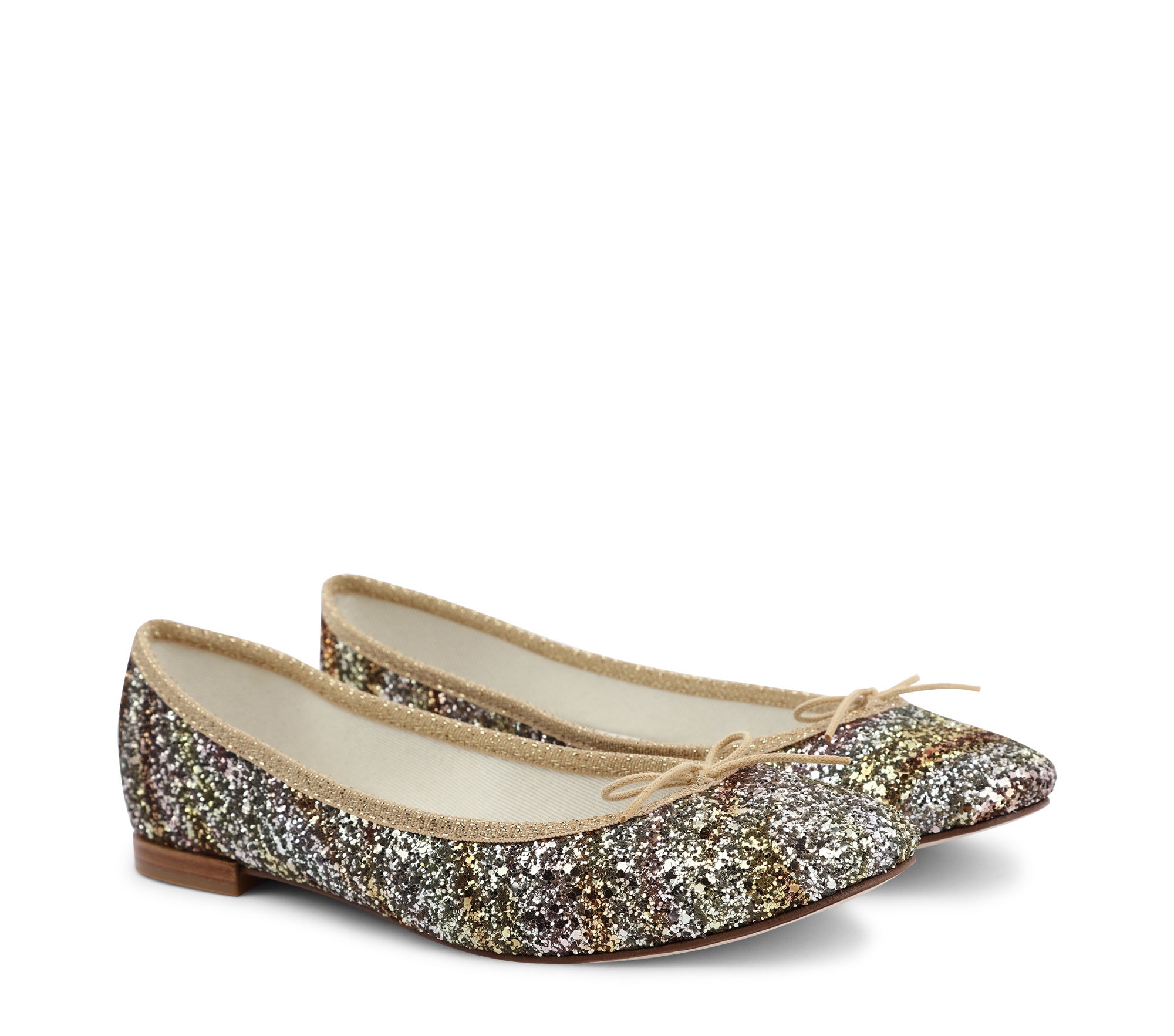 Cendrillon  (Multicolor Metallic) ￥46,200 1月18日（水）発売