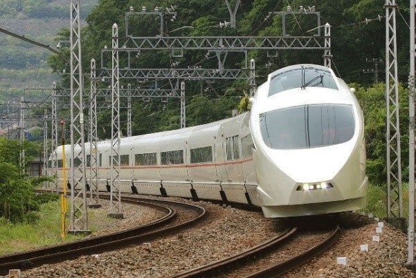 ロマンスカー・VSE（50000形）