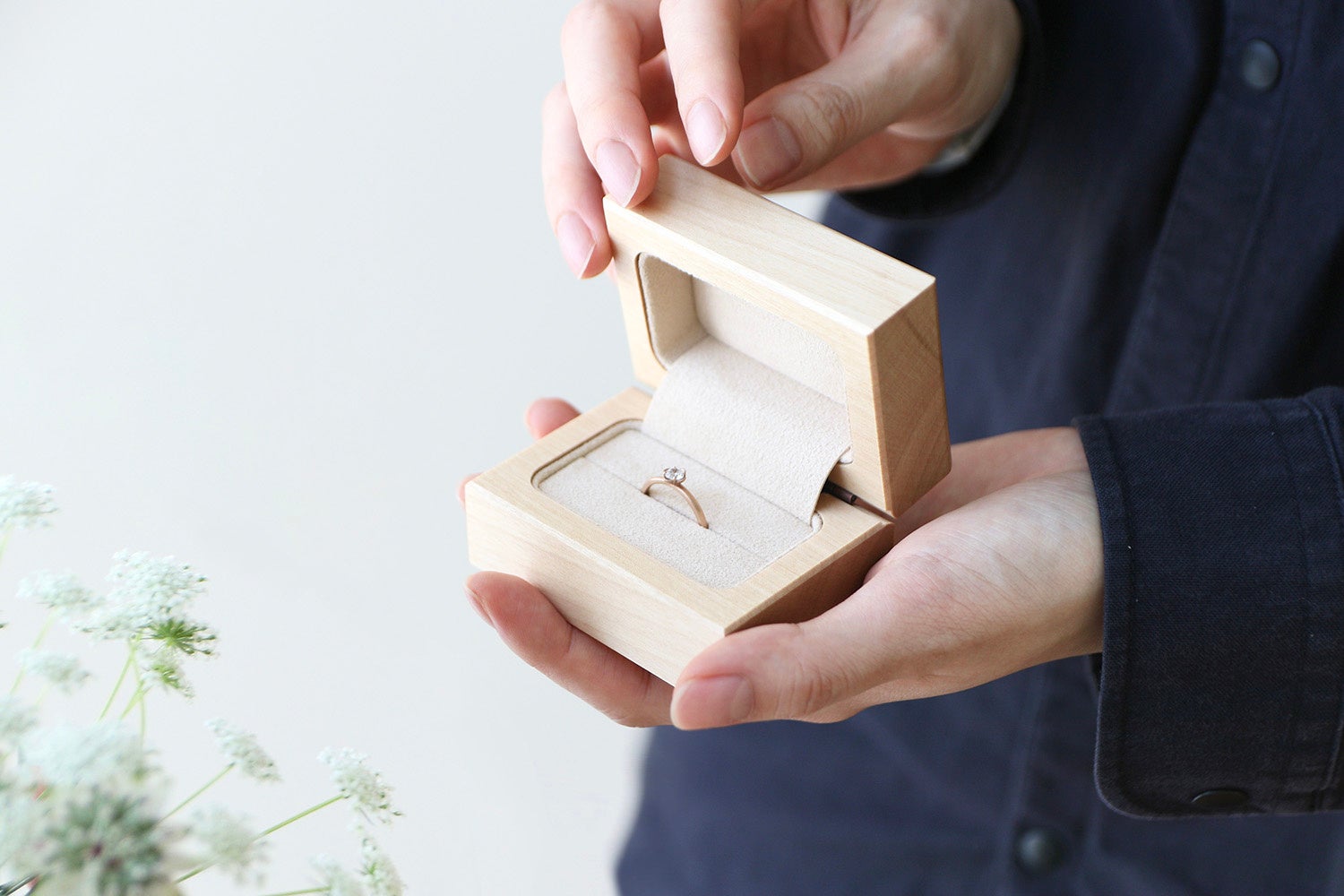 ウチマリ小箱で作った指輪でプロポーズ