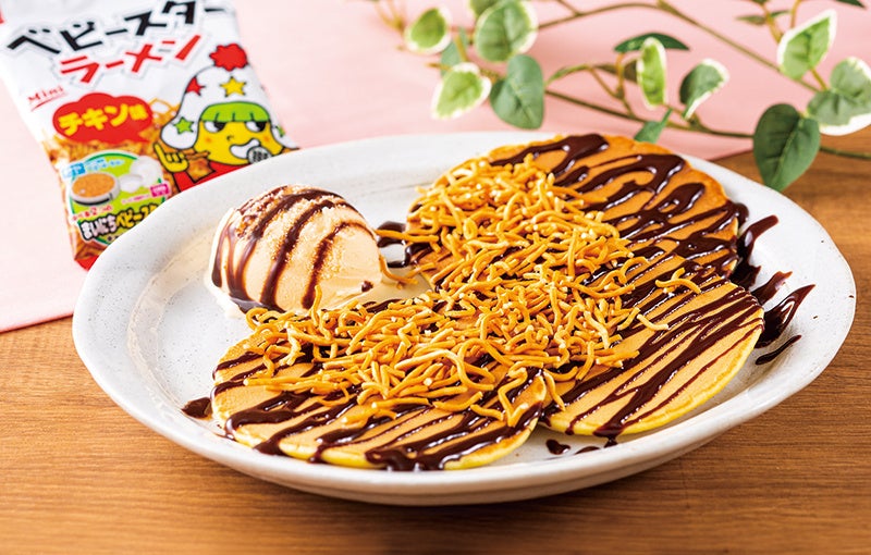 お好み焼 道とん堀　ふわポリ甘じょっぱいがおいしい！！「ベビースターパンケーキ」が新登場！