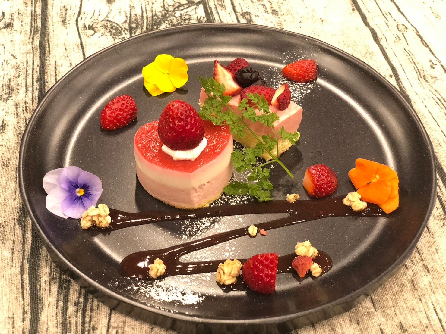 イチゴショートケーキ￥９９０