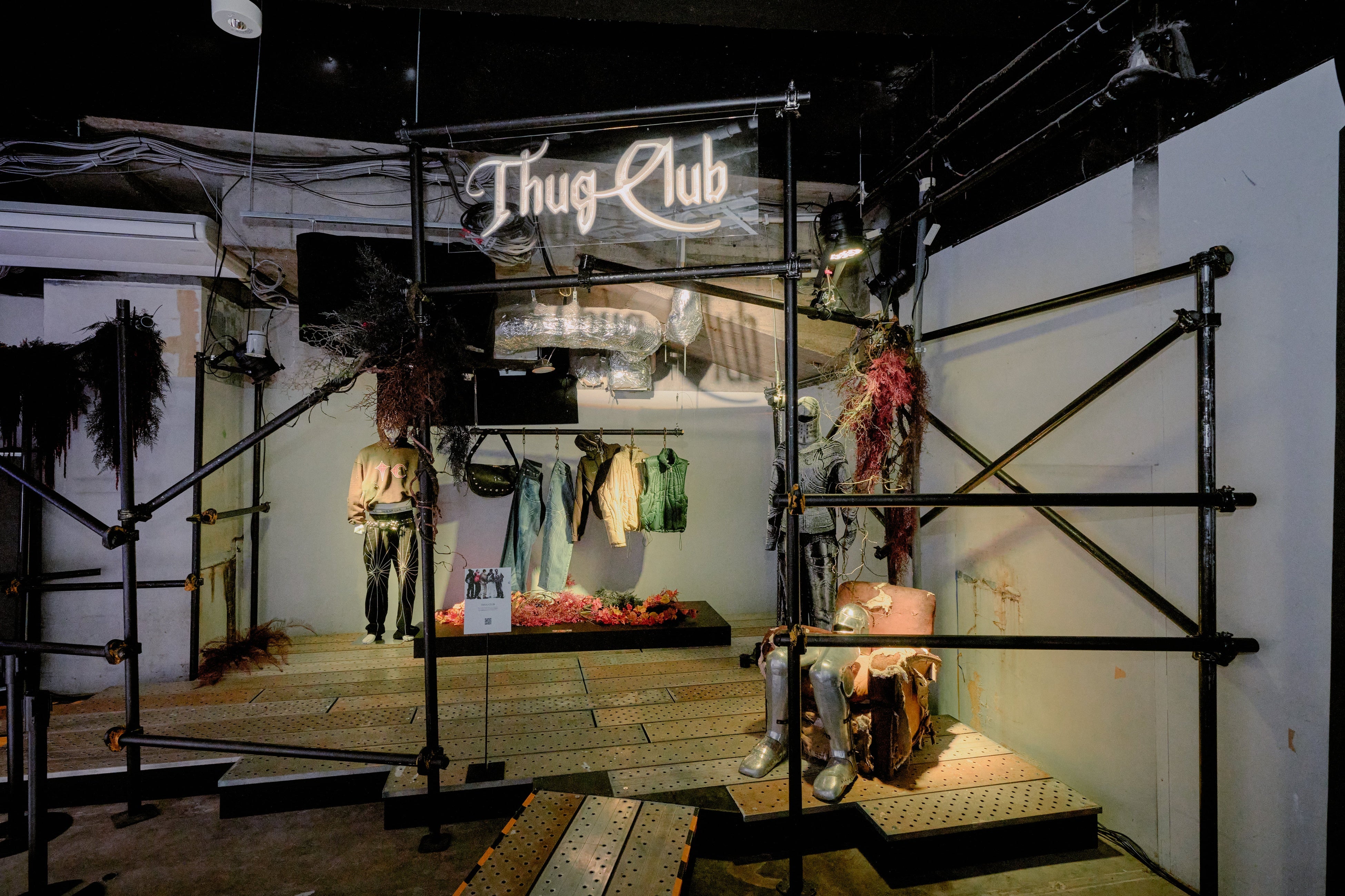 1F THUG CLUB展示ブース