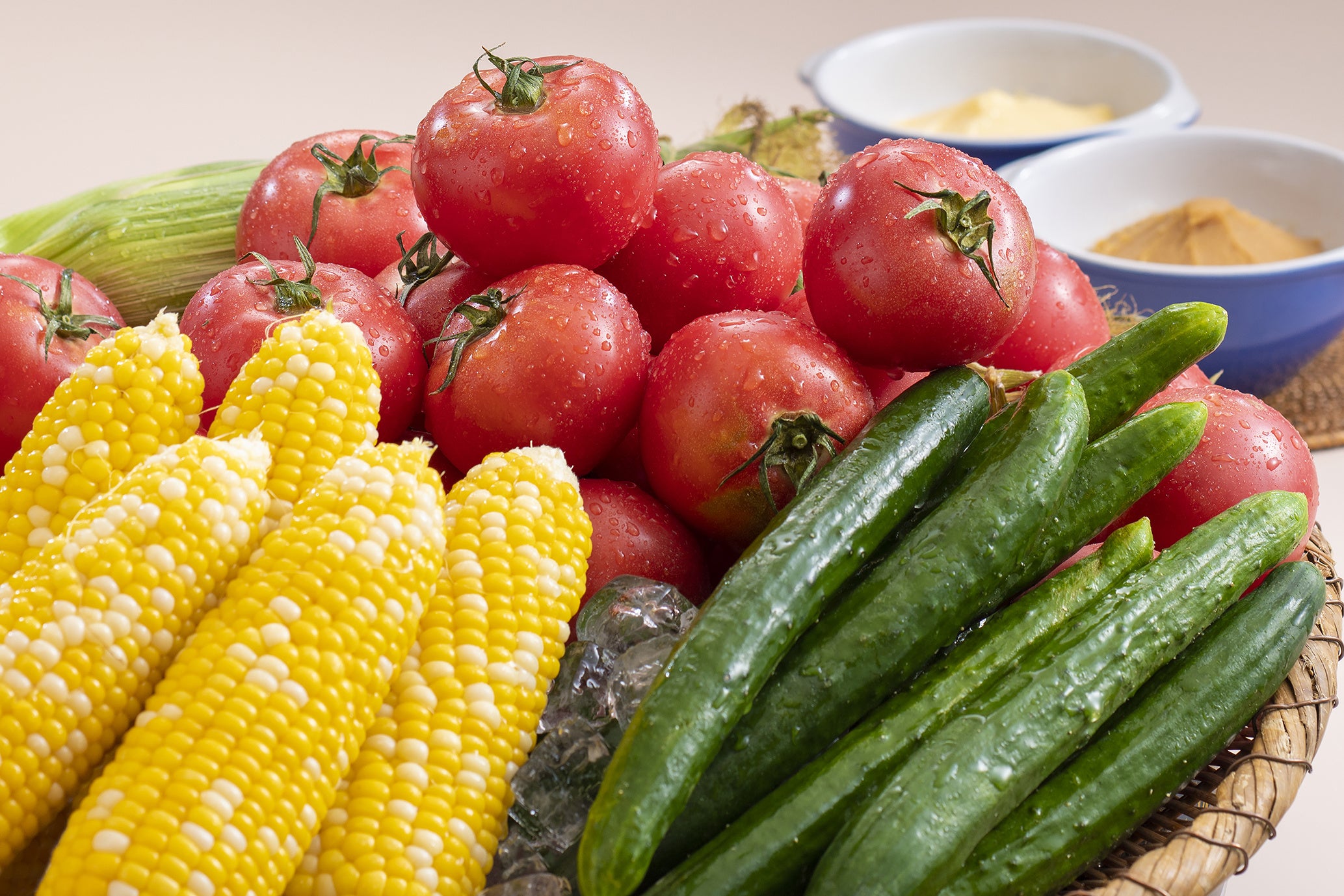 2種のソースで楽しむ  まるごと夏野菜(信州みそ、バーニャカウダソース)