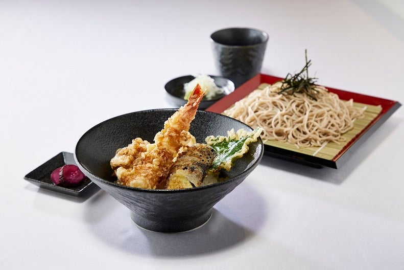 天丼とざる蕎麦のセット　1,800円