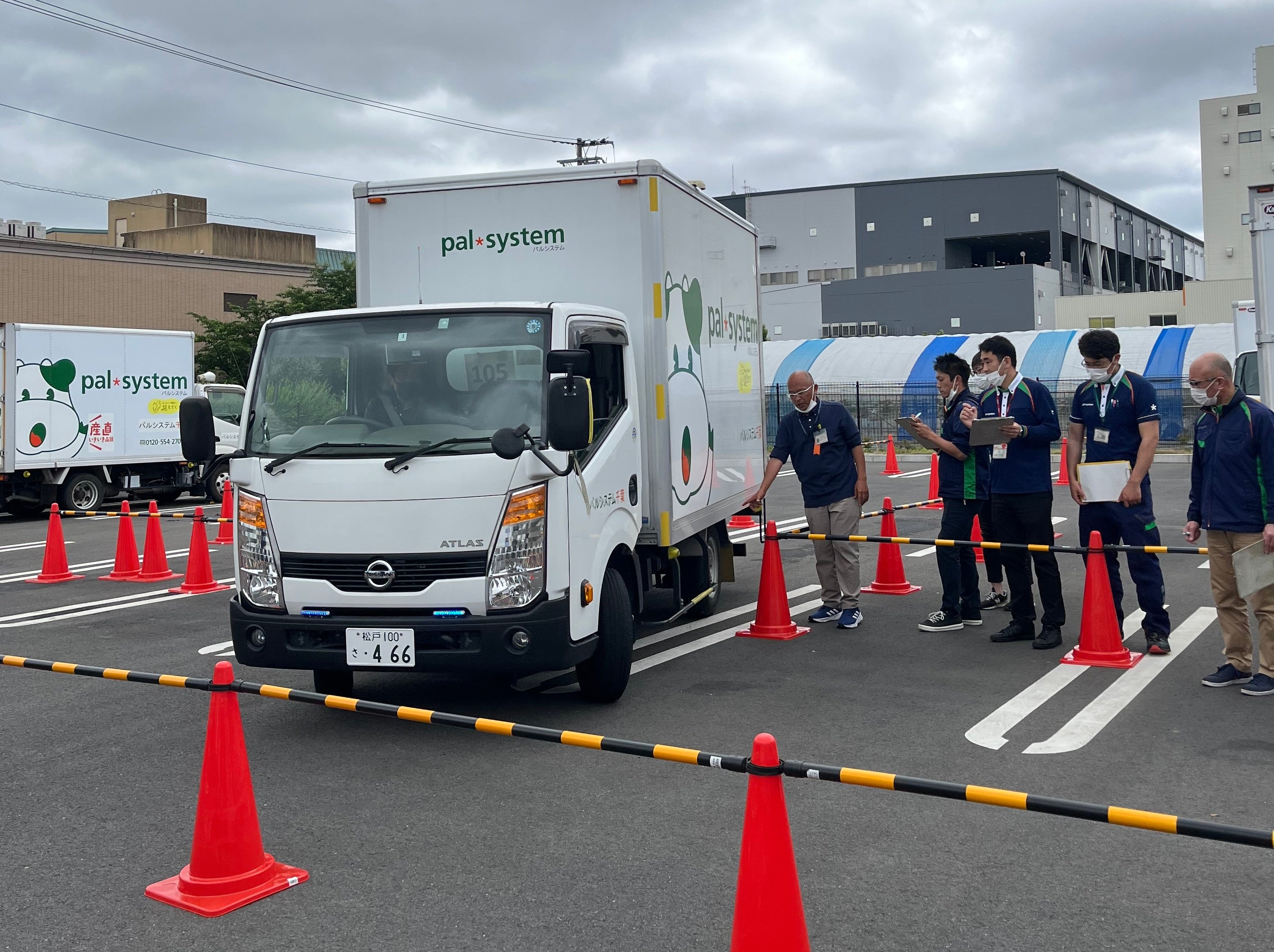 安全運転を先輩職員が指導　新人職員12人に実技研修6月24日(土)〔千葉〕