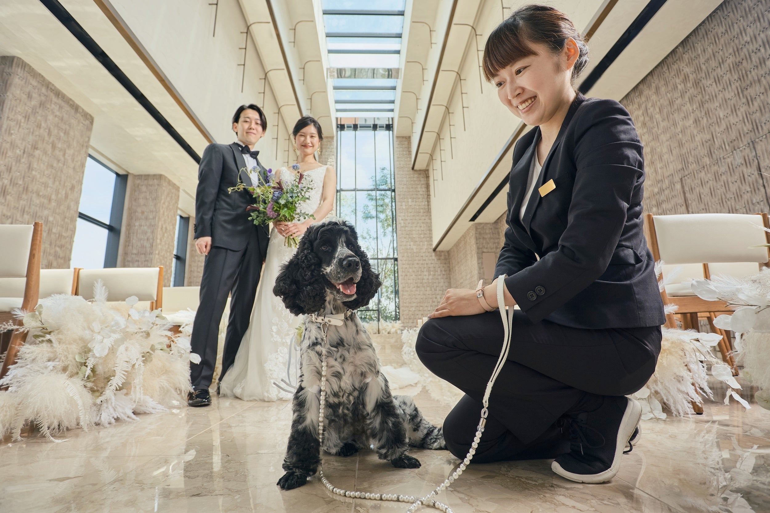 愛犬と共に結婚式を迎えられる「ペットシッターサービス」を8月１日から開始