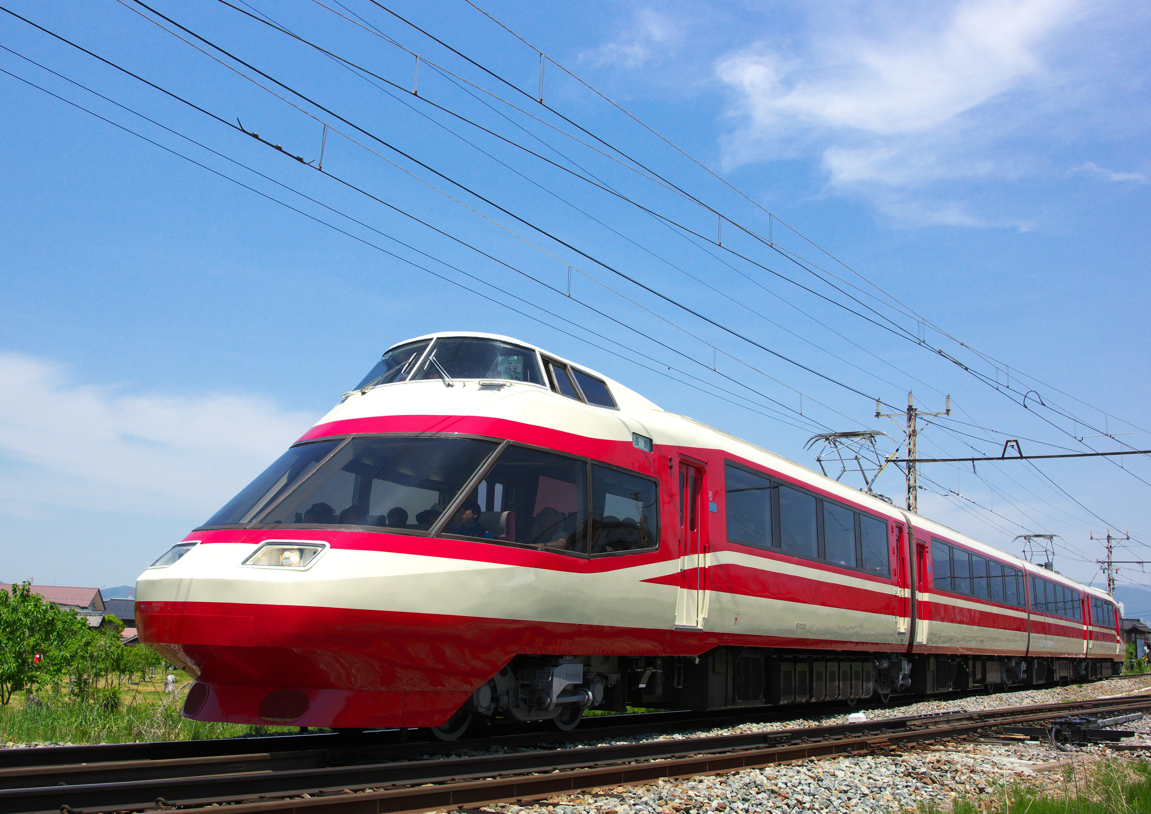 長野駅から善光寺や小布施に行ける電車