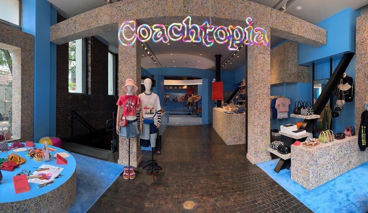 コーチ、”Coachtopia” が体験できるポップアップ ストアをニューヨーク、ソーホーにオープン