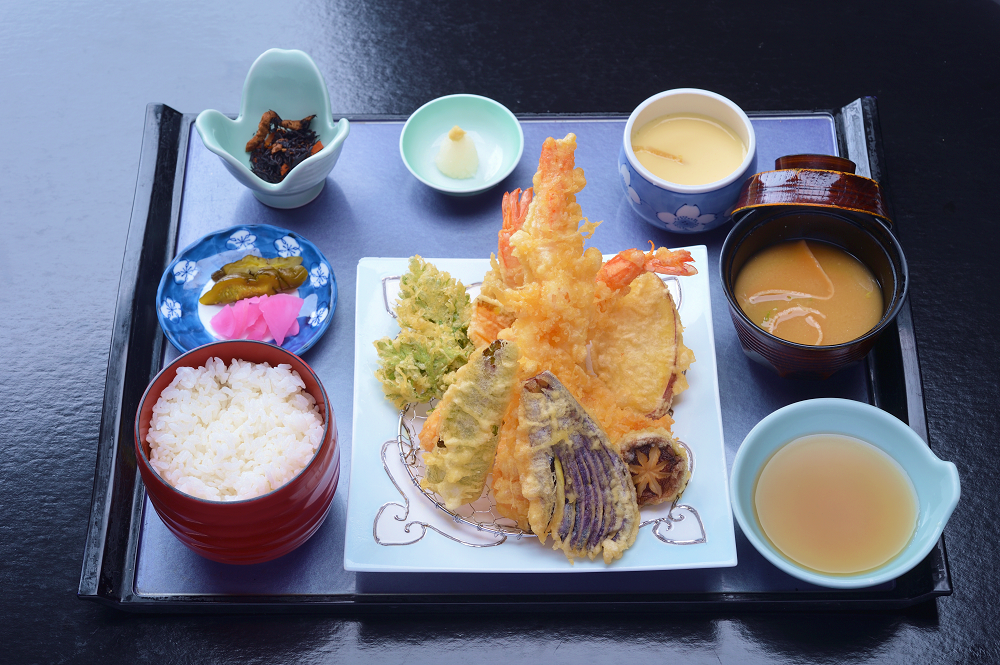 天ぷら定食　1,500円（税込）