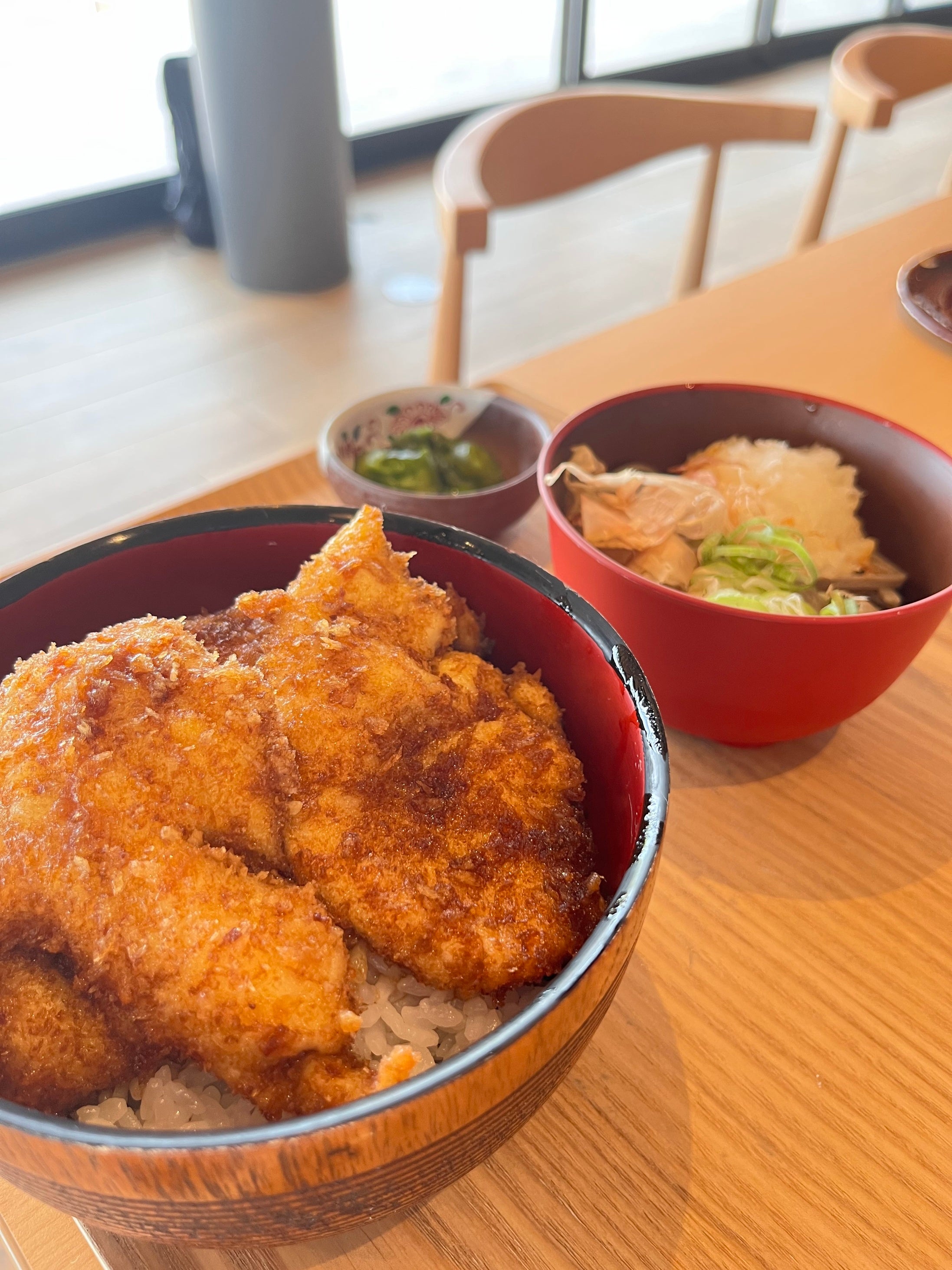 【９月6日スタート】あわらの道の駅限定！「福地鶏のソースカツ丼」「フルーツパフェ」「フルーツティー」絶賛販売中！