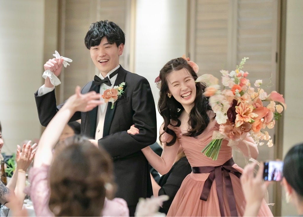 カップル3,000組以上が選んだ【結婚式BGMランキング】！全10シーンでおすすめ楽曲TOP10を大発表