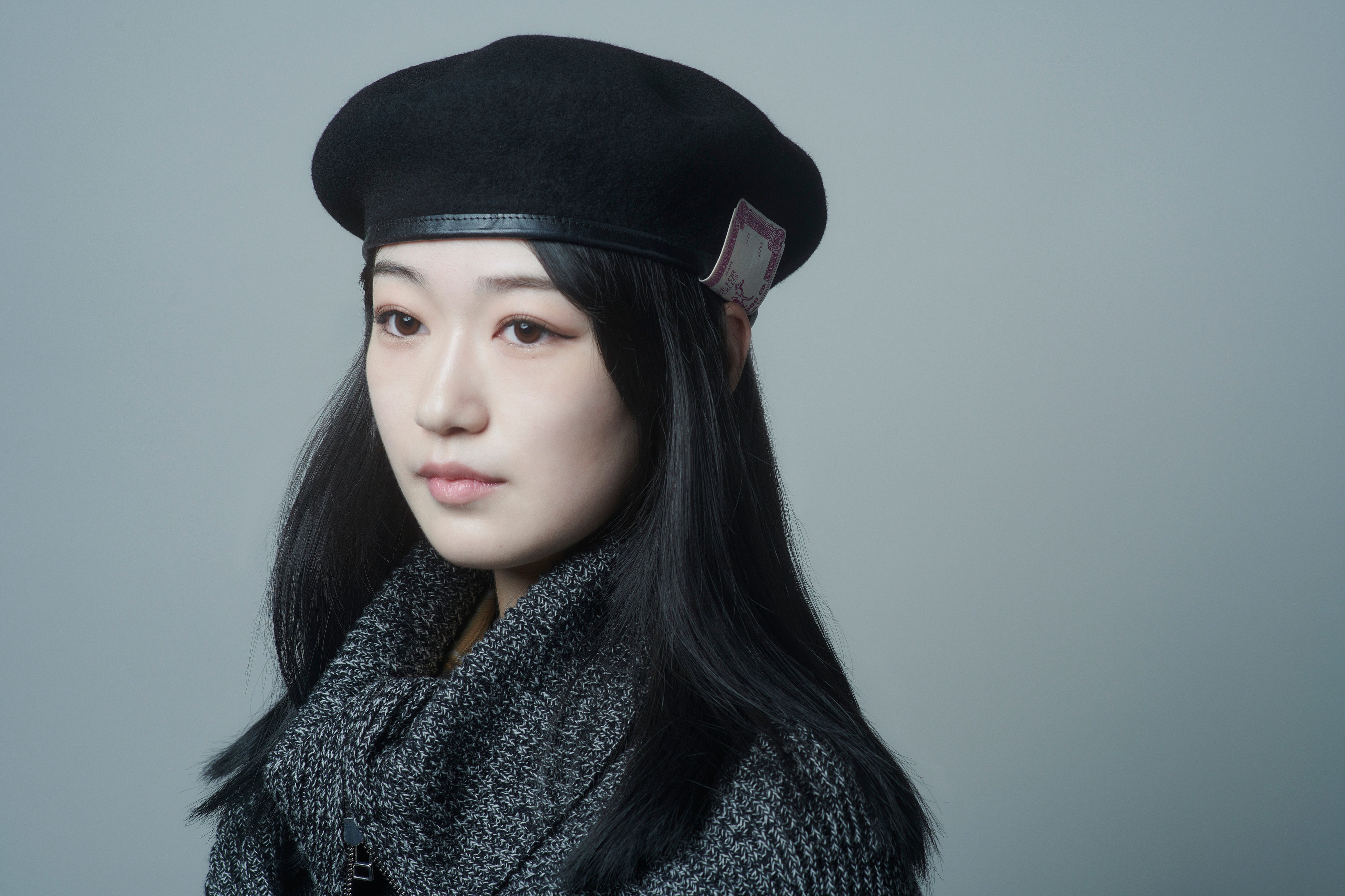 LIMI feu ×THE H.W.DOG&CO. Leather Piping Beret  28,600 yen