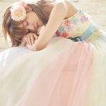 お花に囲まれているような幸せな気分に♡とっても春らしい立体的なフラワーモチーフのドレスはいかが？？