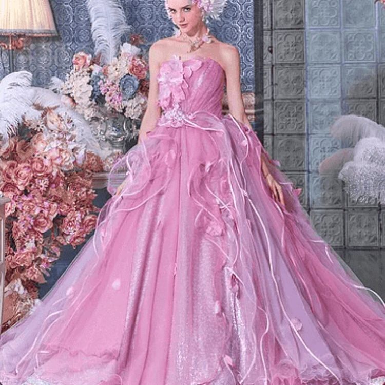 ピンクのウェディングコーディネート特集 Dressy ドレシー ウェディングドレスの魔法に Byプラコレ