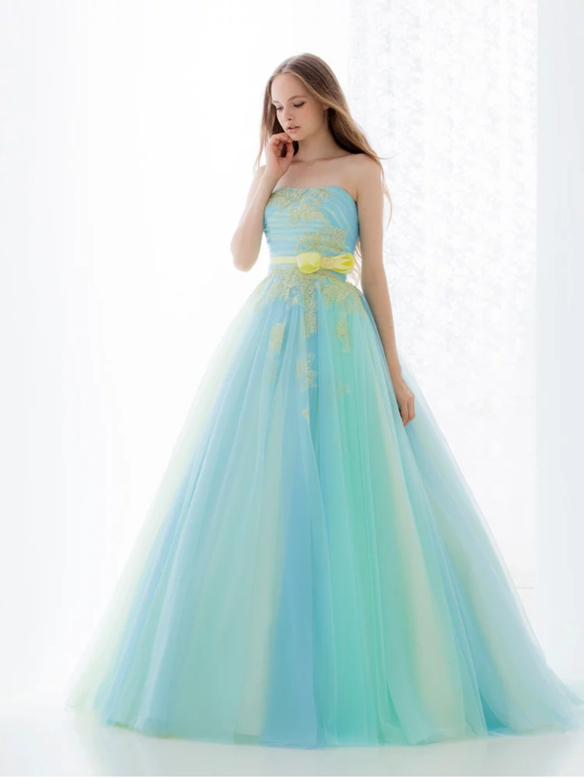 ふわふわチュールのグラデーションカラー | DRESSY【公式