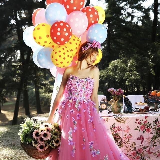ピンクカラーのウェディングドレスで愛され花嫁に♡・:* - DRESSY 