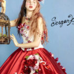 真っ赤なカラーウェディングドレスでオシャレ花嫁に♡先輩花嫁さまのInstagramから学びましょう♡(*^^*)