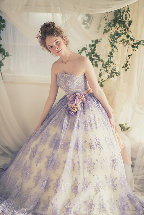 紫陽花カラーのパープル ブルーのドレス Dressy ドレシー ウェディングドレスの魔法に Byプラコレ