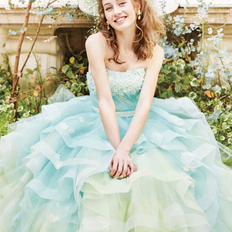 Innocently イノセントリー さんの新作カラーの ウェディングドレスをどこよりも早くお届けしちゃいます Dressy ドレシー ウェディングドレスの魔法に Byプラコレ Part 2