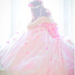 愛され花嫁コーディネート♥♡ピンクのカラーウェディングドレス×お花の組み合わせが可愛すぎる➳♡゛