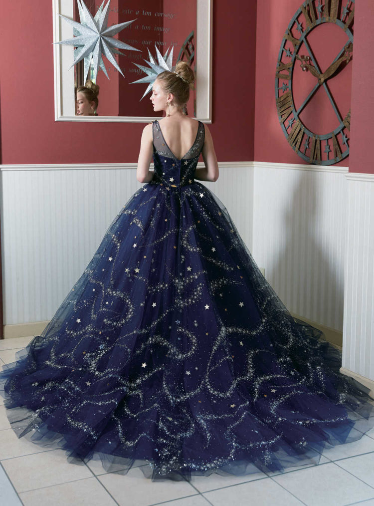 今回はティンカーベルのドレスを全種類 ご紹介 ディズニー ウエディングドレスコレクション 第3弾が予約スタートしました Dressy ドレシー ウェディングドレスの魔法に Byプラコレ