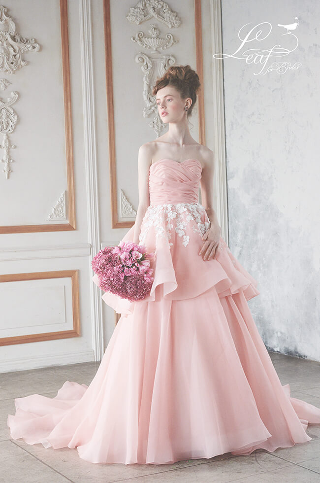 上品ピンク花、ウェディングドレス、 pci.org.py