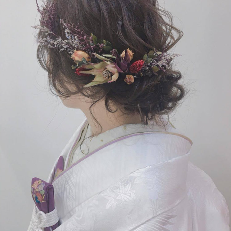 大注目 今時 花嫁さまの新定番 白無垢 お洒落ヘアでワンランク上の花嫁姿に Dressy ドレシー ウェディングドレスの魔法に Byプラコレ