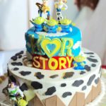可愛すぎる♡大人気ディズニーキャラがモチーフのウェディングケーキ(*^^*)