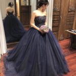2019年も注目のカラー♡Dressy花嫁さまのネイビーカラードレスの試着レポをご紹介👗♡