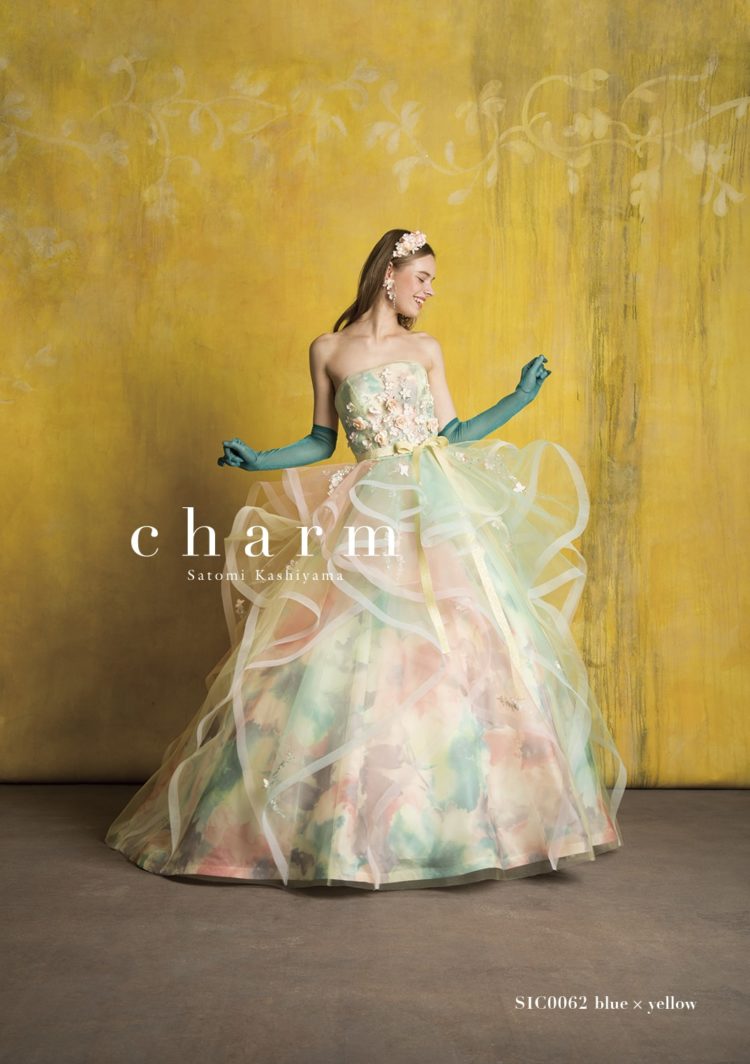 大人気ブランド【charm ~Satomi Kashiyama~ 】201802ラインのドレスを