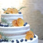 【おしゃれな花嫁さまに大人気♡】Instagramで見つけた！オレンジをメインにしたおしゃれウェデイングケーキ