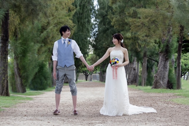 結婚の想い出作りに 滋賀のおすすめウェディングフォトスポット7選 Dressy ドレシー ウェディングドレスの魔法に Byプラコレ