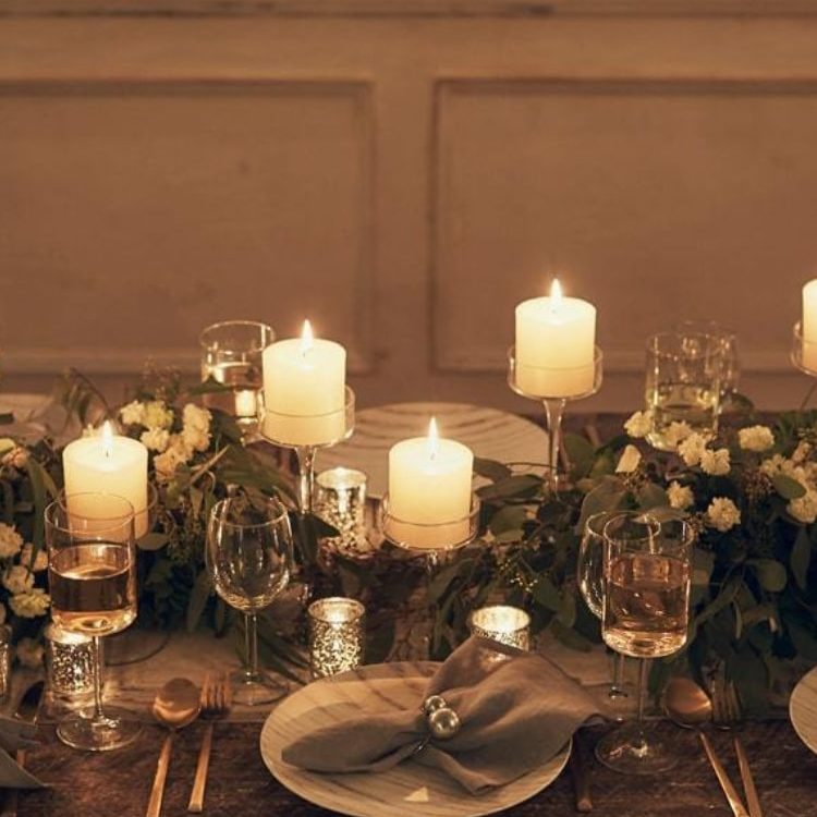 12 月の結婚式装飾 Dressy ドレシー ウェディングドレスの魔法に Byプラコレ