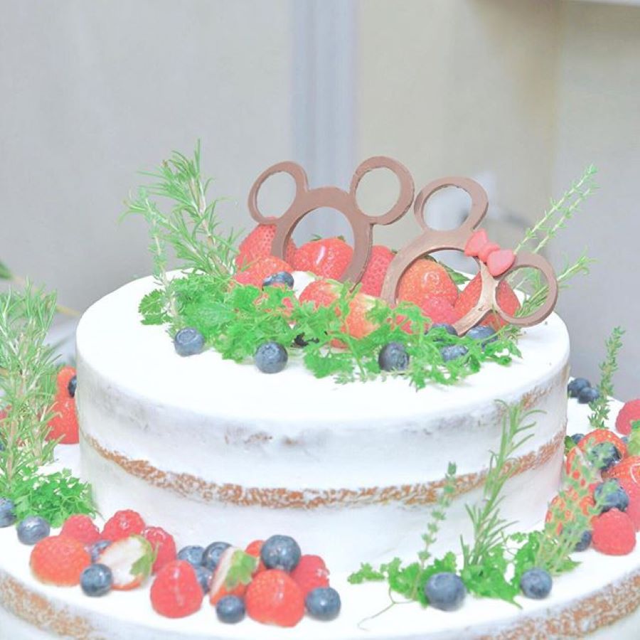 思い出に残るウエディングケーキならdisneyケーキが絶対オススメ Dressy ドレシー Byプラコレウェディング