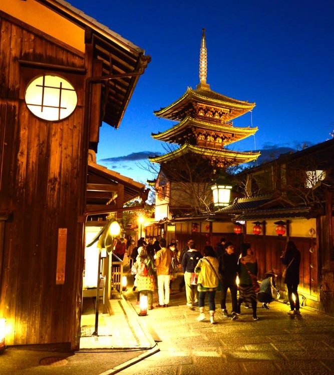 京都のおすすめデートスポット 中京区 Dressy ドレシー ウェディングドレスの魔法に Byプラコレ