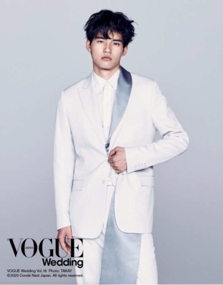 ドラマ「中学聖日記」で話題の俳優・岡田健史さんが「VOGUE