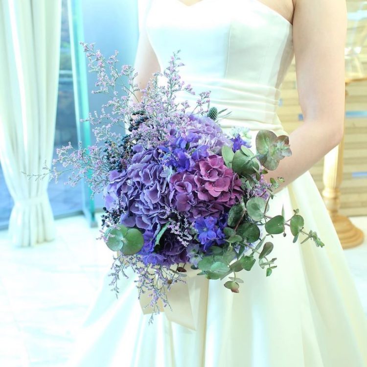 【定価17000円】結婚式 ウェディングブーケ　ブートニア　白　水色　紫　紫陽花