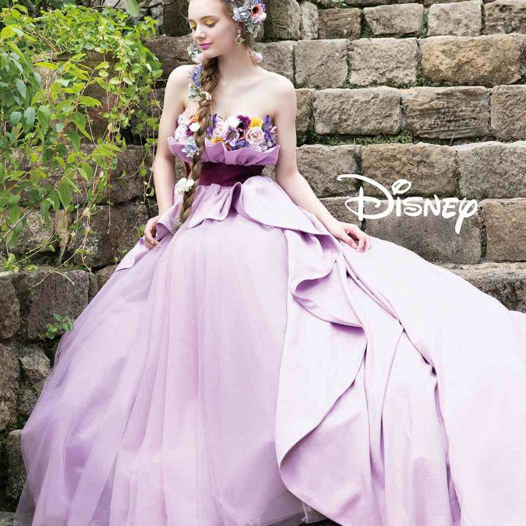 ディズニーが38周年 クリエイターの三浦大地さんがイメージした ディズニープリンセス のウェディングドレス集 Dressy ドレシー ウェディングドレスの魔法に Byプラコレ