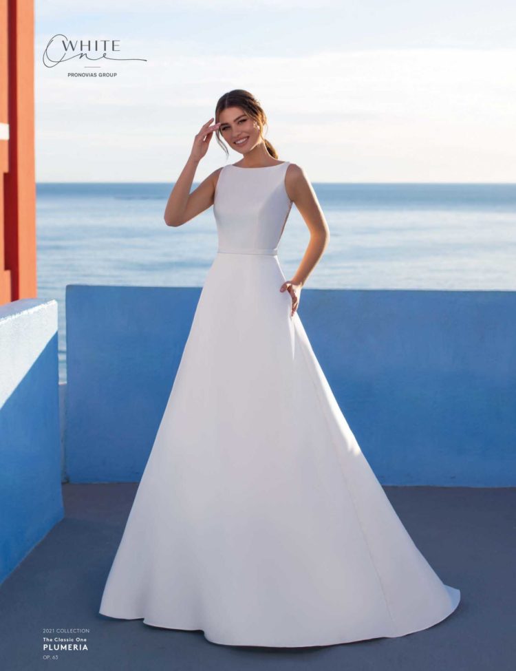 PRONOVIAS WHITE ONE（プロノヴィアスホワイトワン）2021コレクション