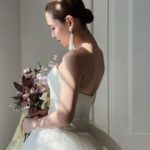 結婚式定番人気のシニヨンはやっぱり可愛い！Instagramで見つけた”おしゃれな”シニヨンスタイル８選♡