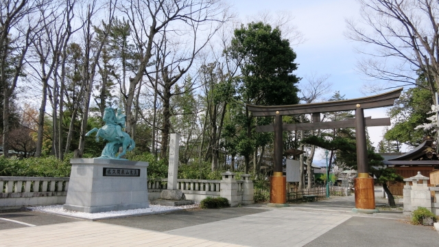象山神社