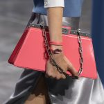 スーパーアイコンの進化版「ピーカブー カット」を発売！