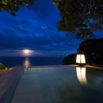 静かな海沿いの東伊豆「吉祥CAREN」で今年のスーパームーンを愉しむ。日本百名月の北川温泉ムーンロード×フレンチ懐石ディナー×ムーンロードクラフトビール