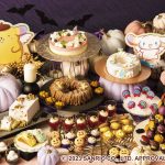 ハロウィン限定☆サンリオキャラクターのナイトスイーツブッフェを開催！“スイーツ探偵”に扮したシナモロール ・ ポムポムプリンと一緒に探偵や天使に仮装してイベントを盛り上げよう！