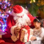 【沖縄☆ファミリークリスマス】キャプテンサンタの挑戦状、お菓子がいっぱいキャンディハウス、ドルフィンイルミ、サンタがお部屋にやってくる