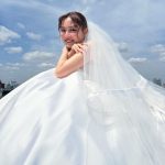 内田理央さんが雑誌でウェディングドレス姿を披露！“理想の結婚”について特別インタビュー映像や人気女優「だーりお」についてまとめました♡
