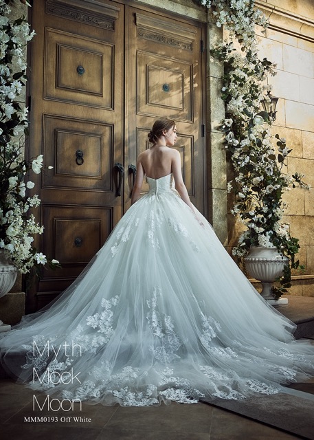 新作ドレス】シンプルでありながらも個性的♡Myth Mock Moon